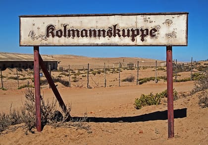 Das Ortsschild Kolmannskuppe